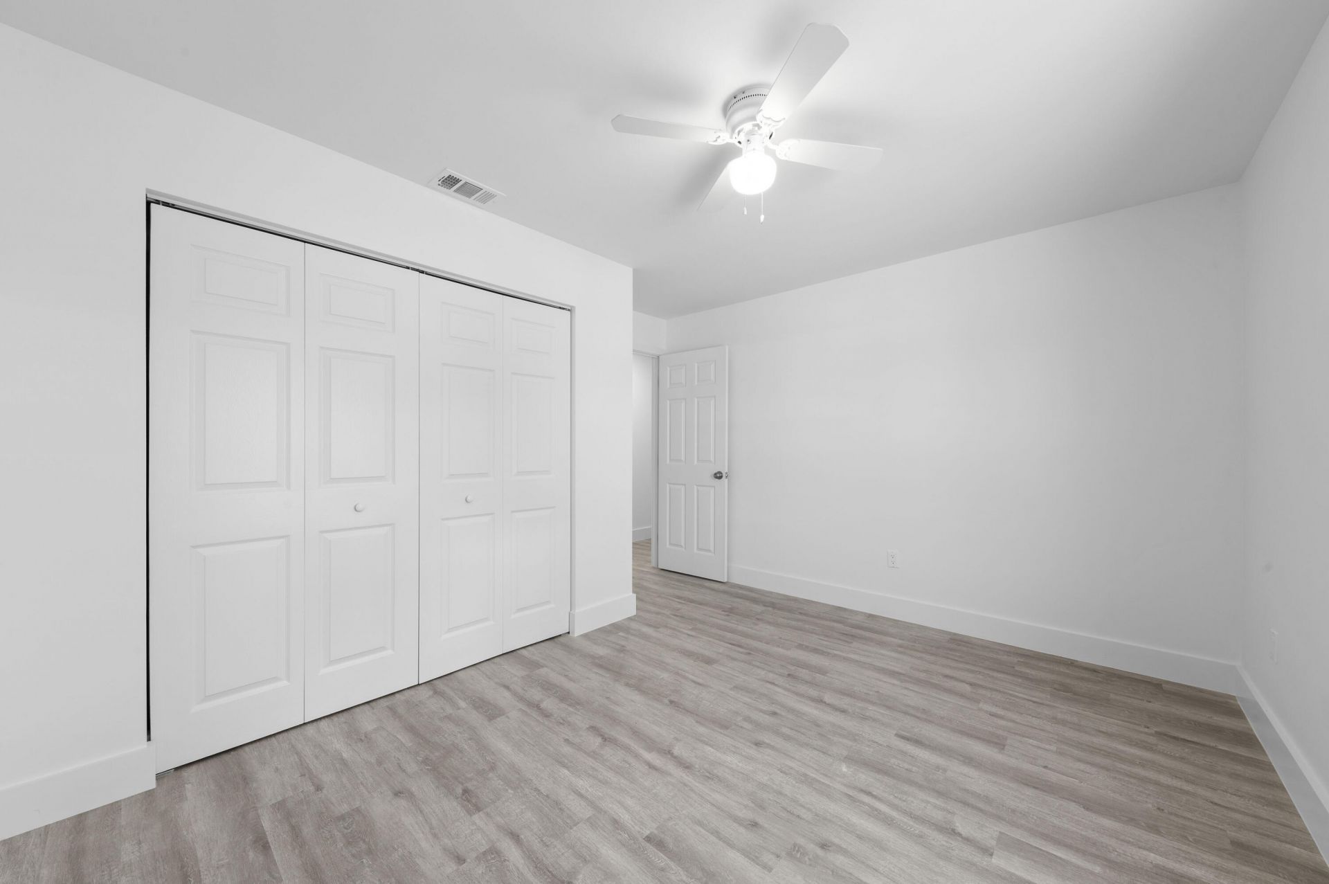 720 Mcintosh Street, West Palm Beach, FL 33405 Photo
