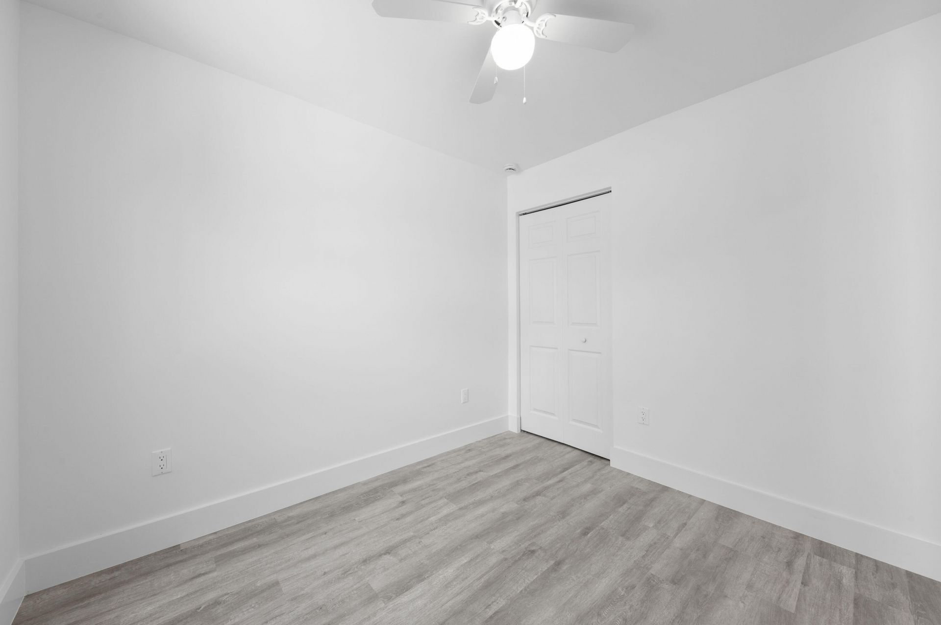 720 Mcintosh Street, West Palm Beach, FL 33405 Photo