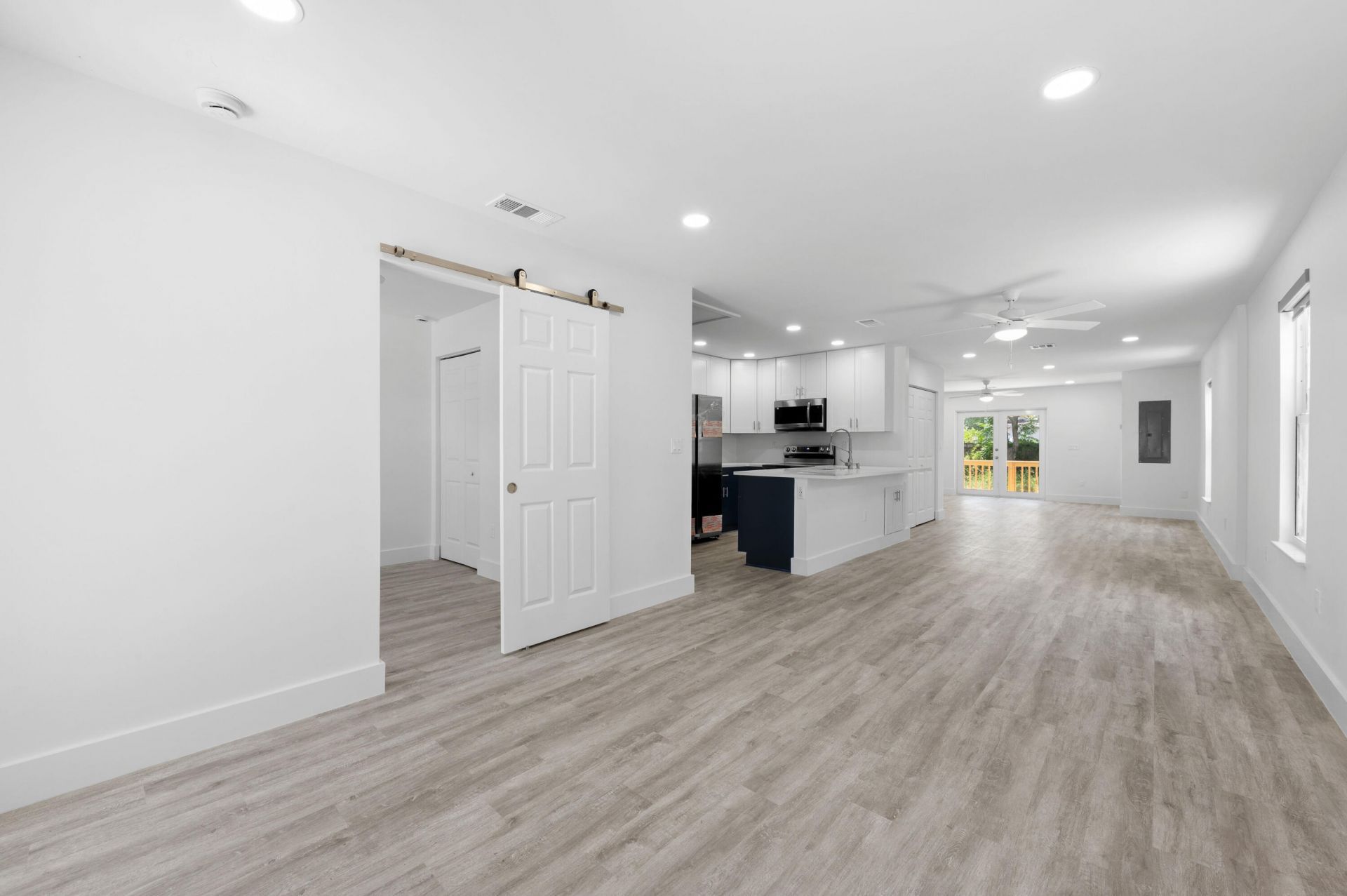 720 Mcintosh Street, West Palm Beach, FL 33405 Photo