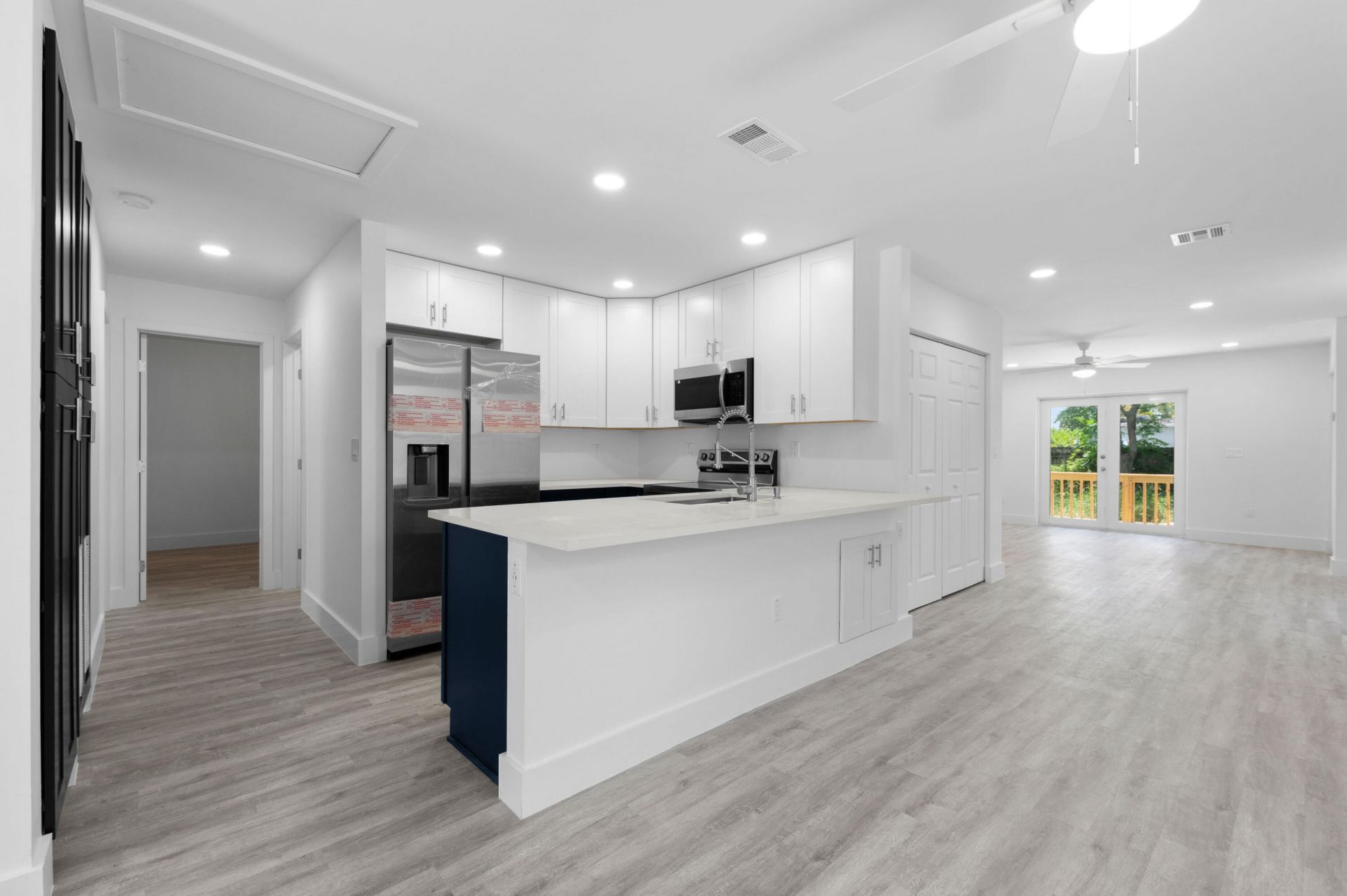 720 Mcintosh Street, West Palm Beach, FL 33405 Photo