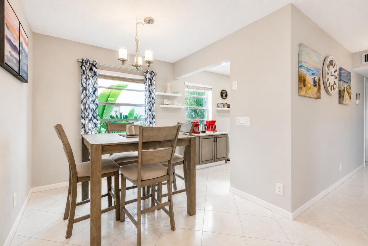 184 Piedmont D, Unit D, Delray Beach, FL 33484 Photo
