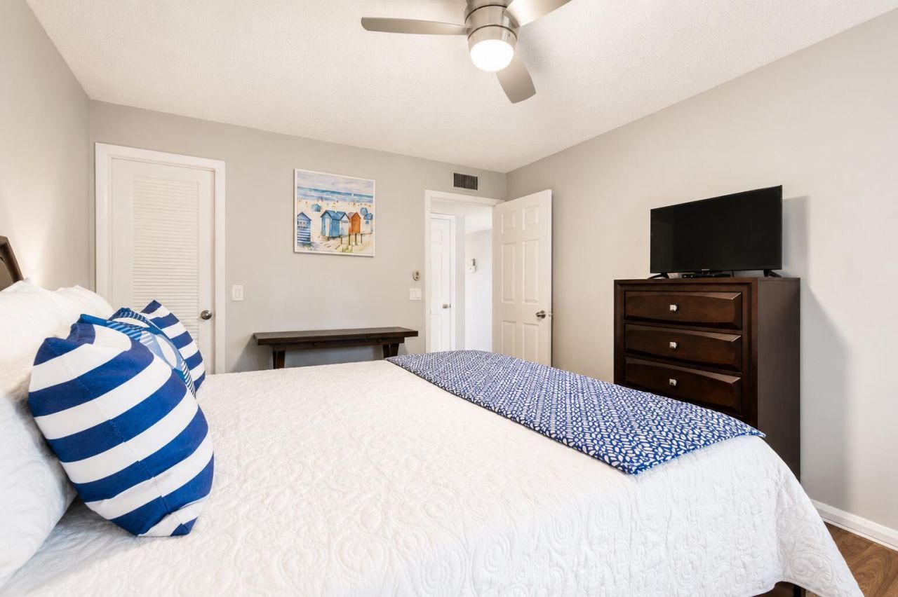 184 Piedmont D, Unit D, Delray Beach, FL 33484 Photo