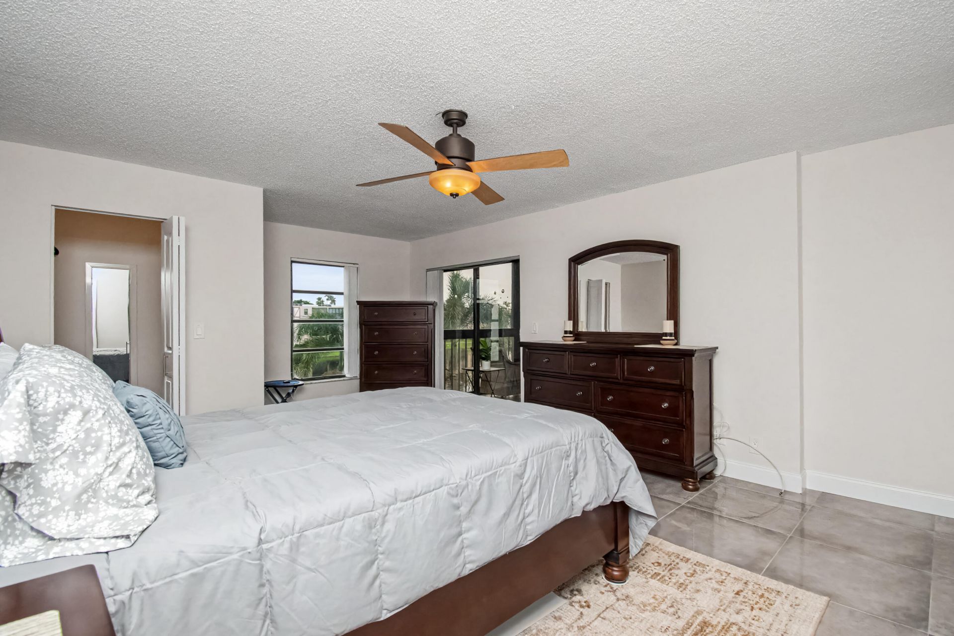 7351 Kinghurst Drive, Unit 301, Delray Beach, FL 33446 Photo