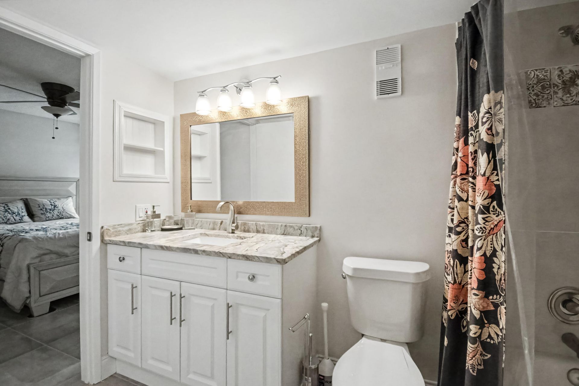 7351 Kinghurst Drive, Unit 301, Delray Beach, FL 33446 Photo