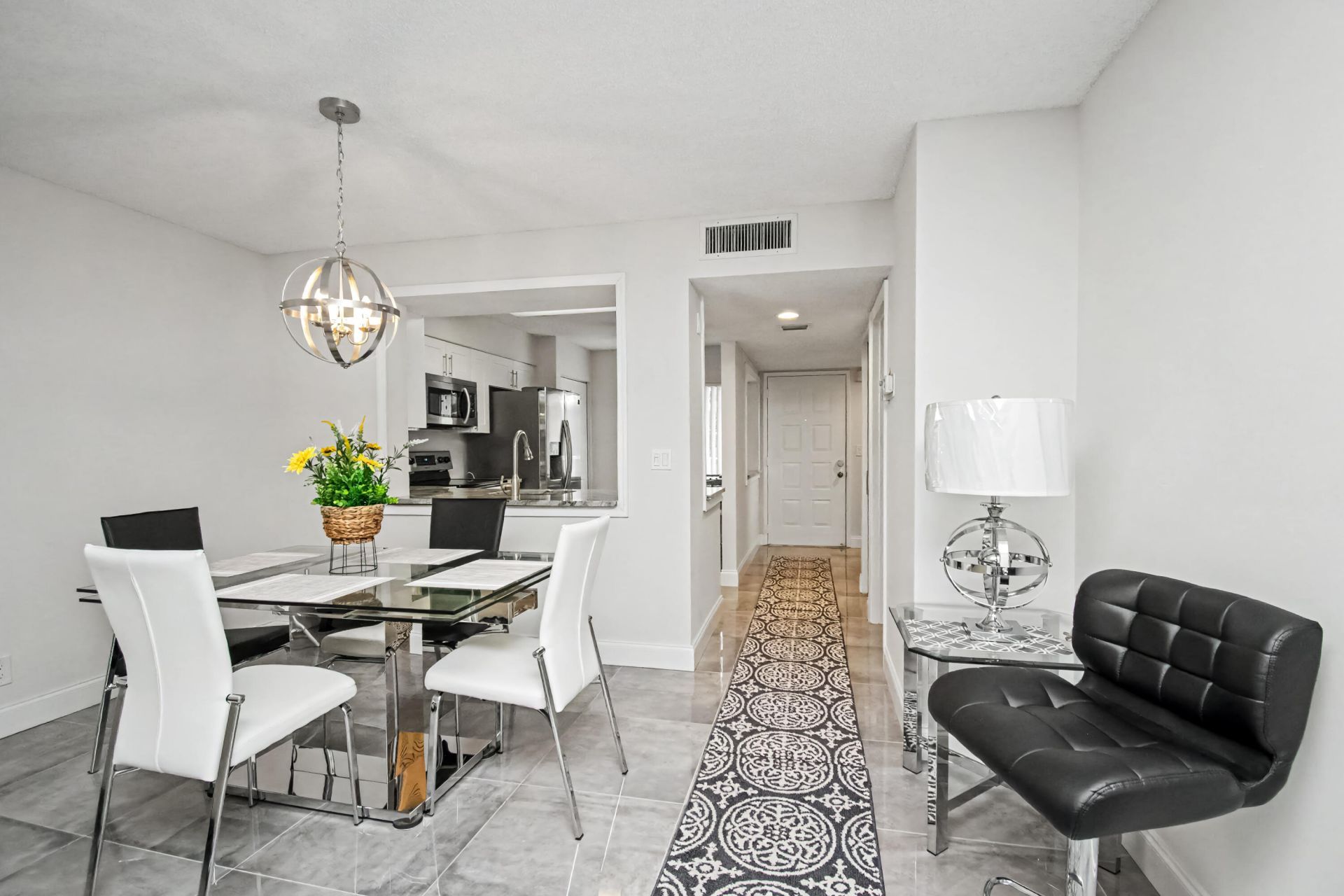 7351 Kinghurst Drive, Unit 301, Delray Beach, FL 33446 Photo