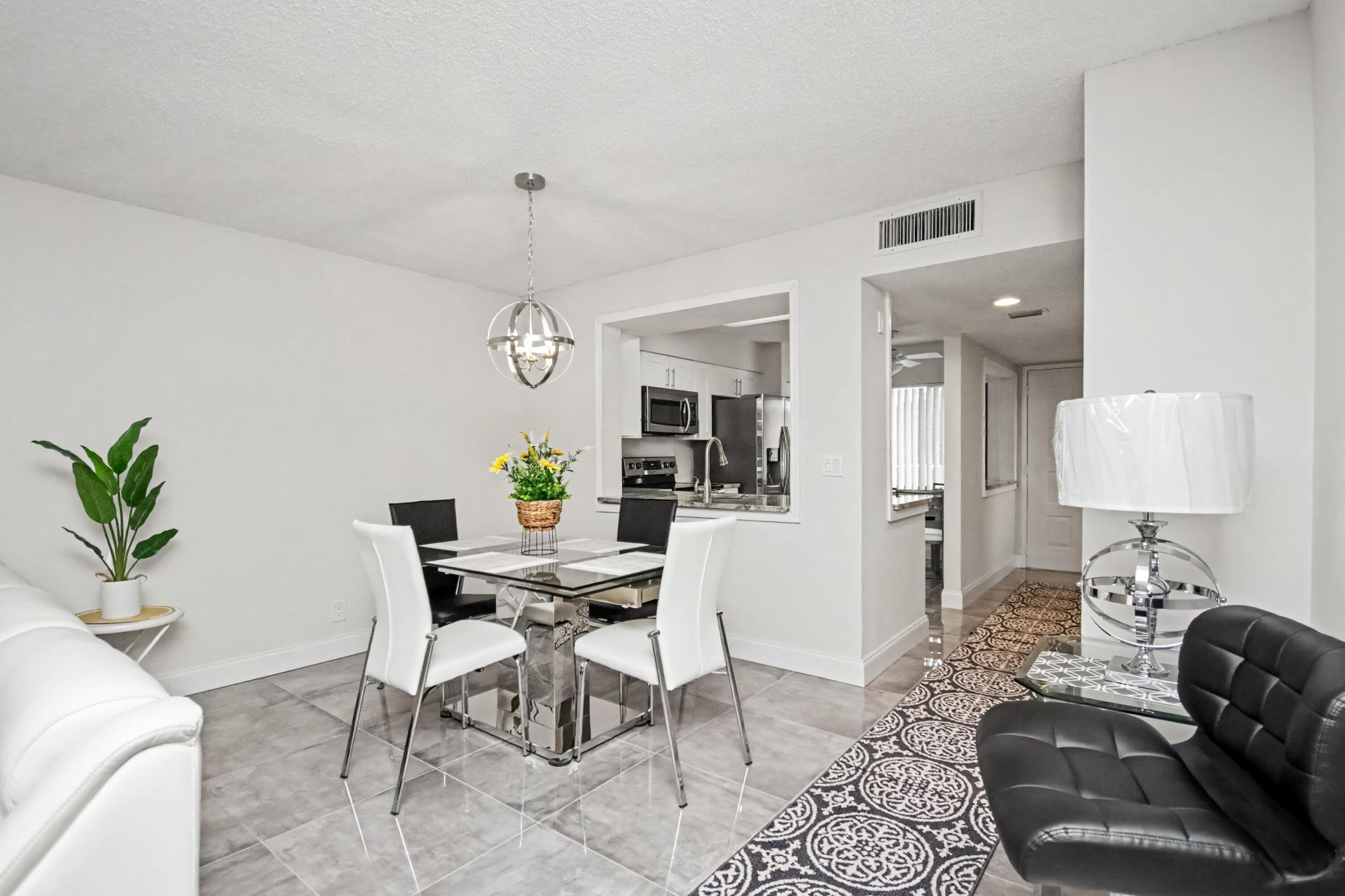 7351 Kinghurst Drive, Unit 301, Delray Beach, FL 33446 Photo