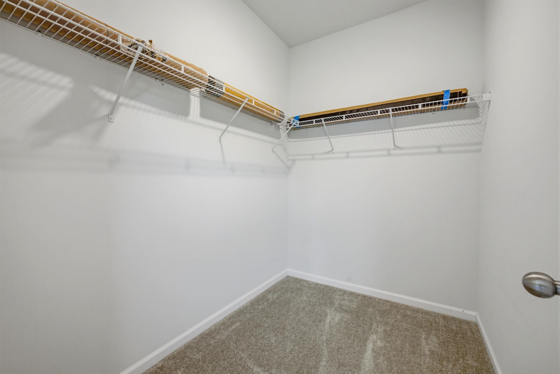 909 Cypress Way Photo 27