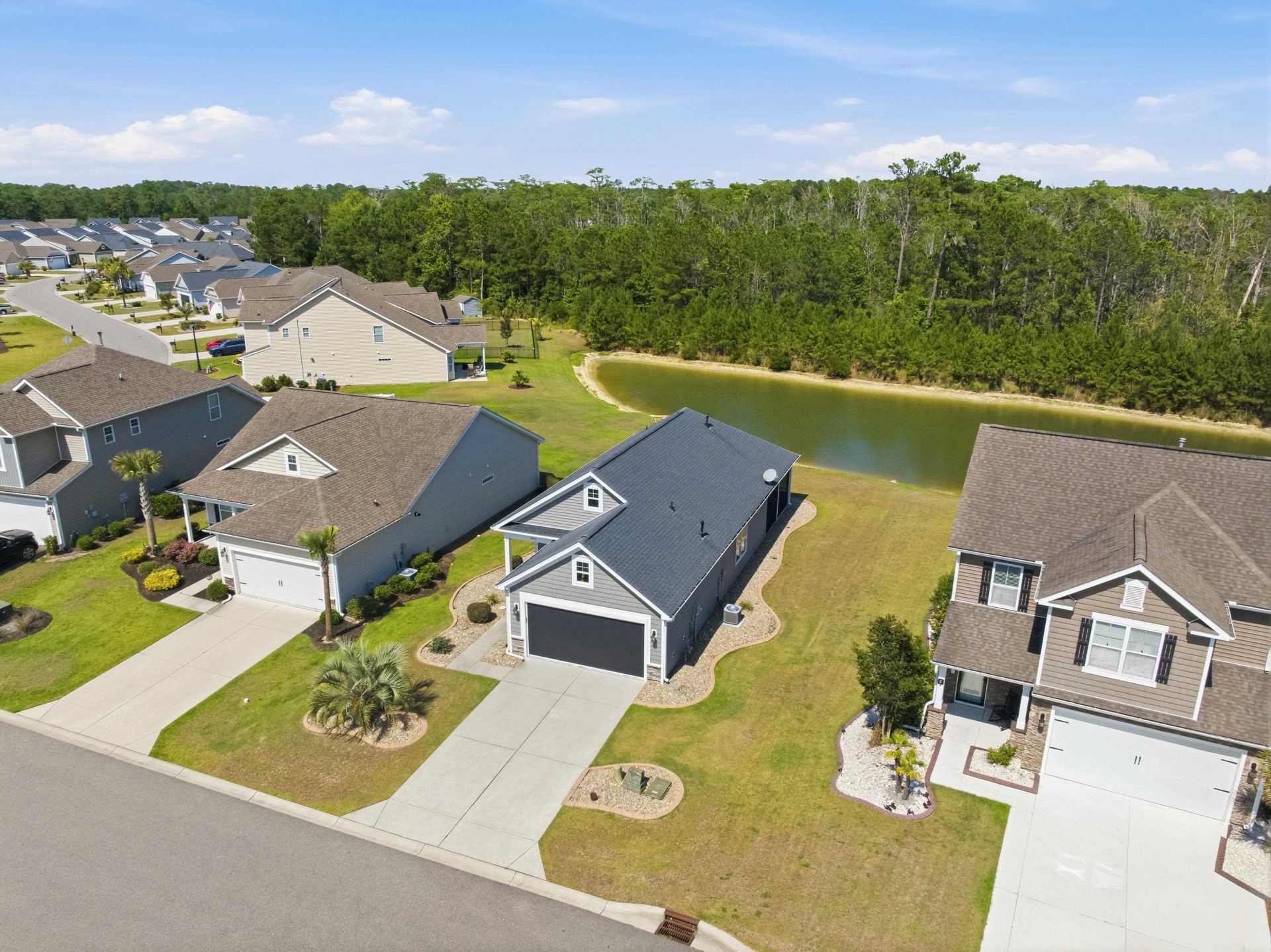 909 Cypress Way Photo 40