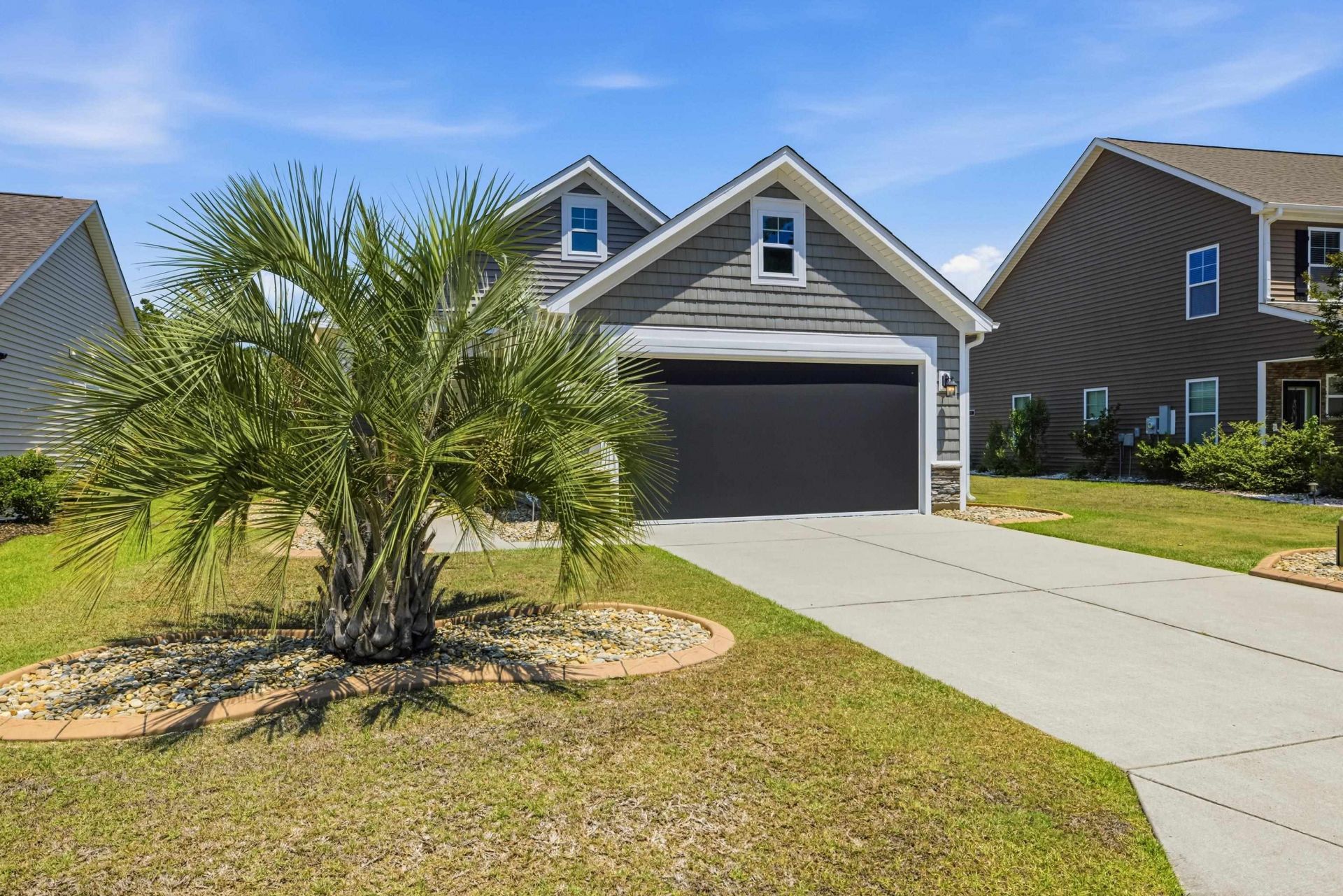 909 Cypress Way Photo 43