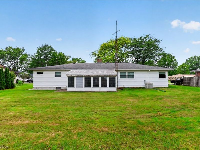 483 Charles Avenue, Cortland, OH 44410 Photo 19