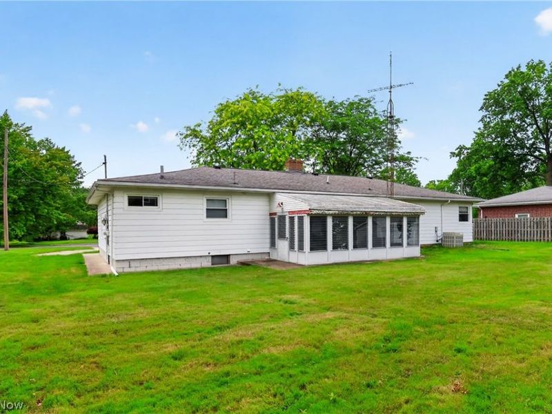 483 Charles Avenue, Cortland, OH 44410 Photo 20