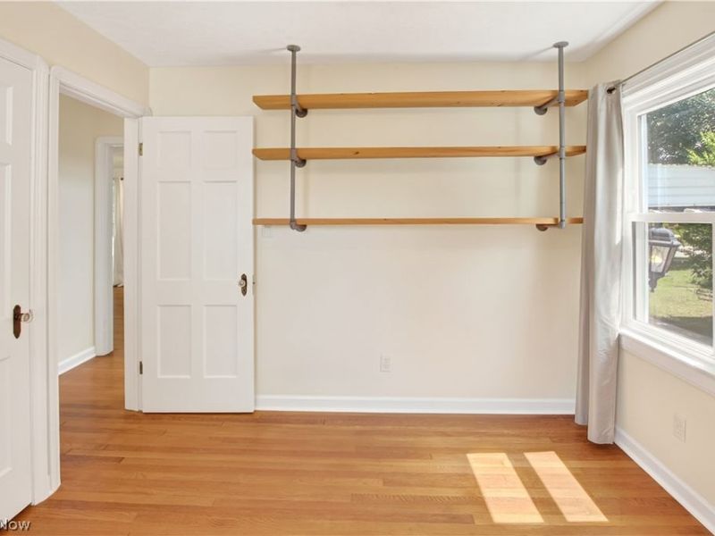 16305 Munn Road, Cleveland, OH 44111 Photo 19