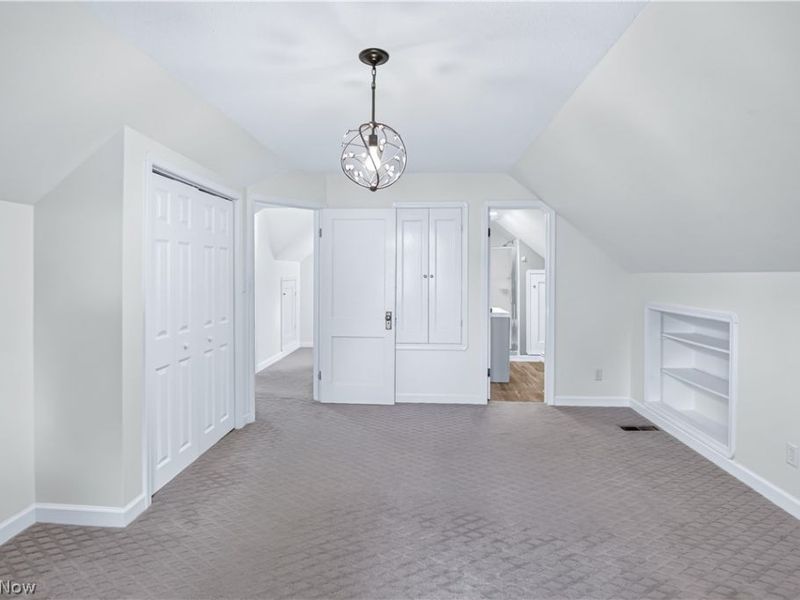 16305 Munn Road, Cleveland, OH 44111 Photo 20