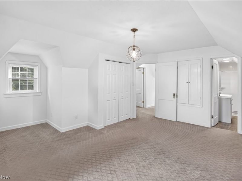 16305 Munn Road, Cleveland, OH 44111 Photo 21