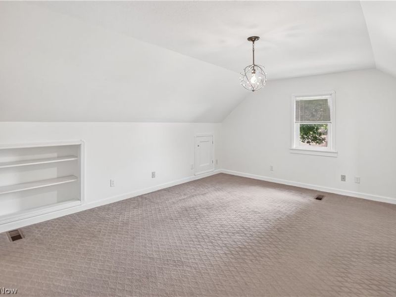 16305 Munn Road, Cleveland, OH 44111 Photo 23