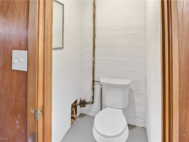 16305 Munn Road, Cleveland, OH 44111 Photo 31