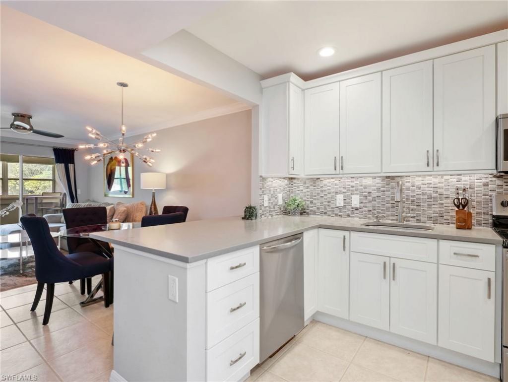 750 Mooring Line Dr, Unit 203, Naples, FL 34102 Photo