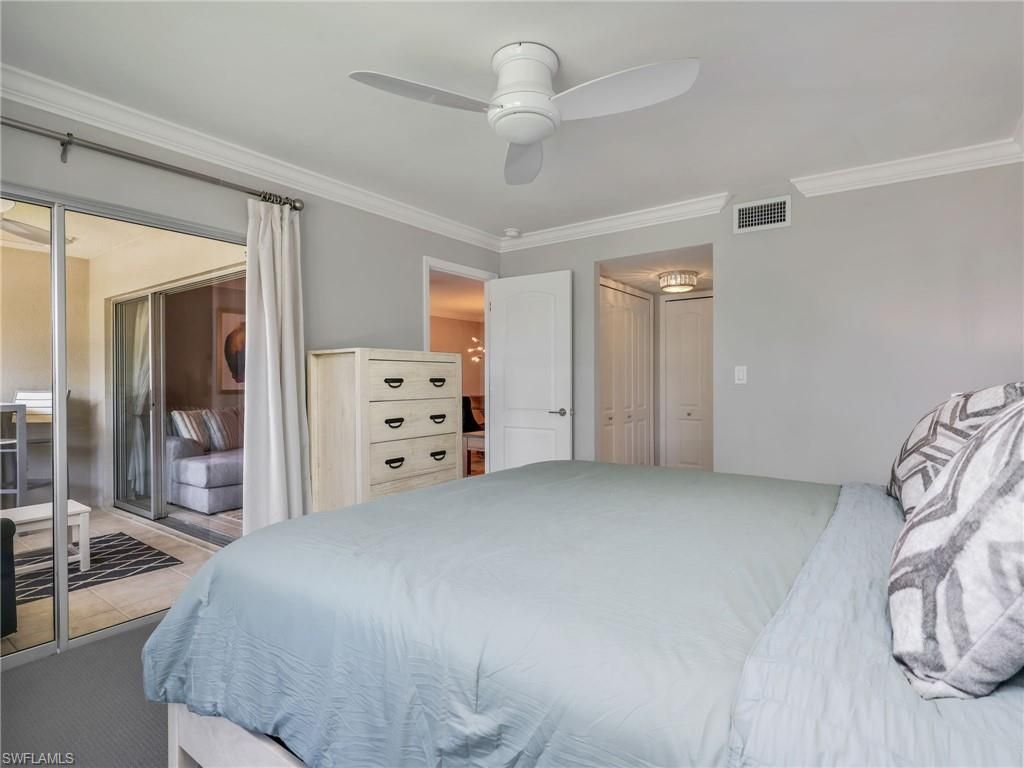750 Mooring Line Dr, Unit 203, Naples, FL 34102 Photo
