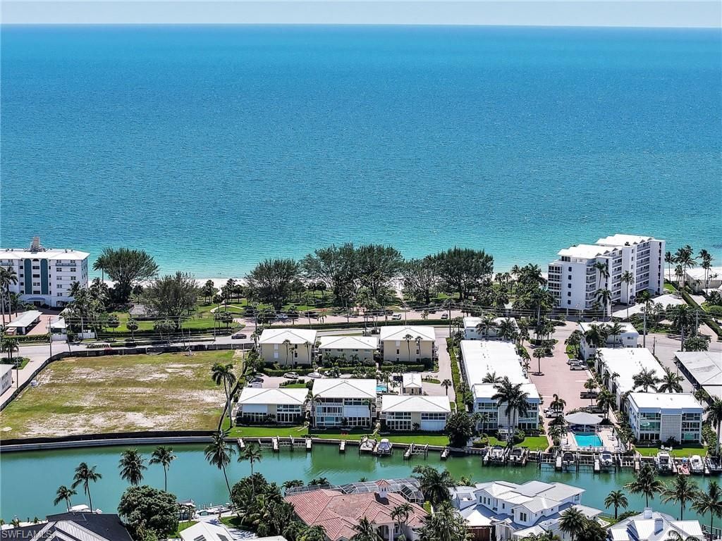 750 Mooring Line Dr, Unit 203, Naples, FL 34102 Photo