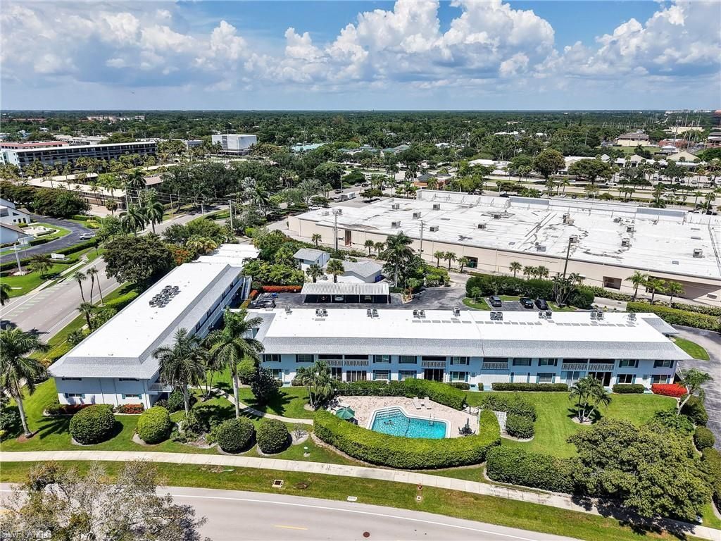 750 Mooring Line Dr, Unit 203, Naples, FL 34102 Photo