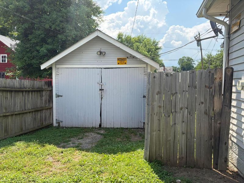 655 Evans Street , Newark, OH 43055 Photo 11