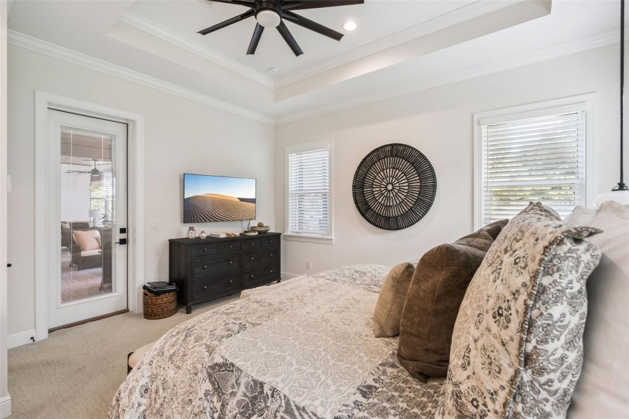 20401 Wolf Springs Court, Clermont, FL 34715 Photo