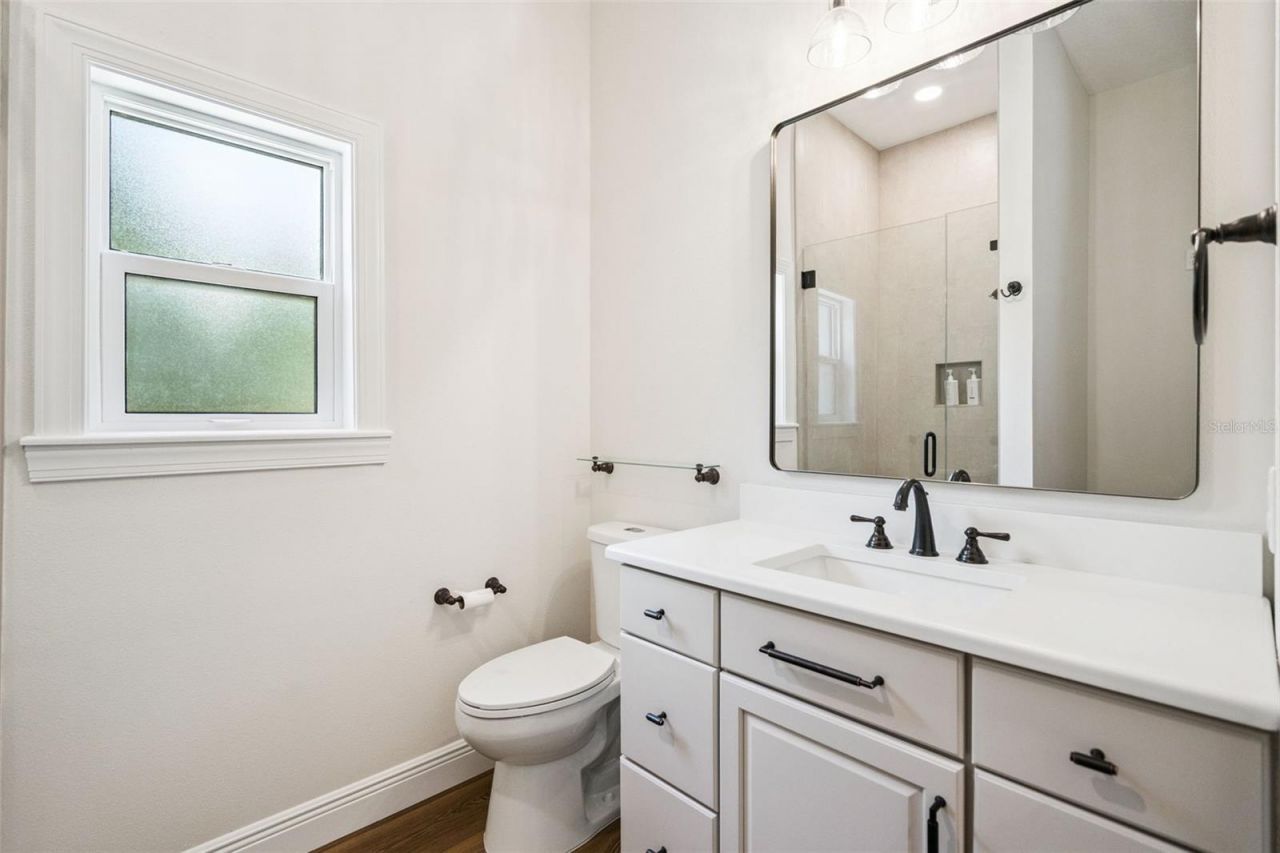 20401 Wolf Springs Court, Clermont, FL 34715 Photo