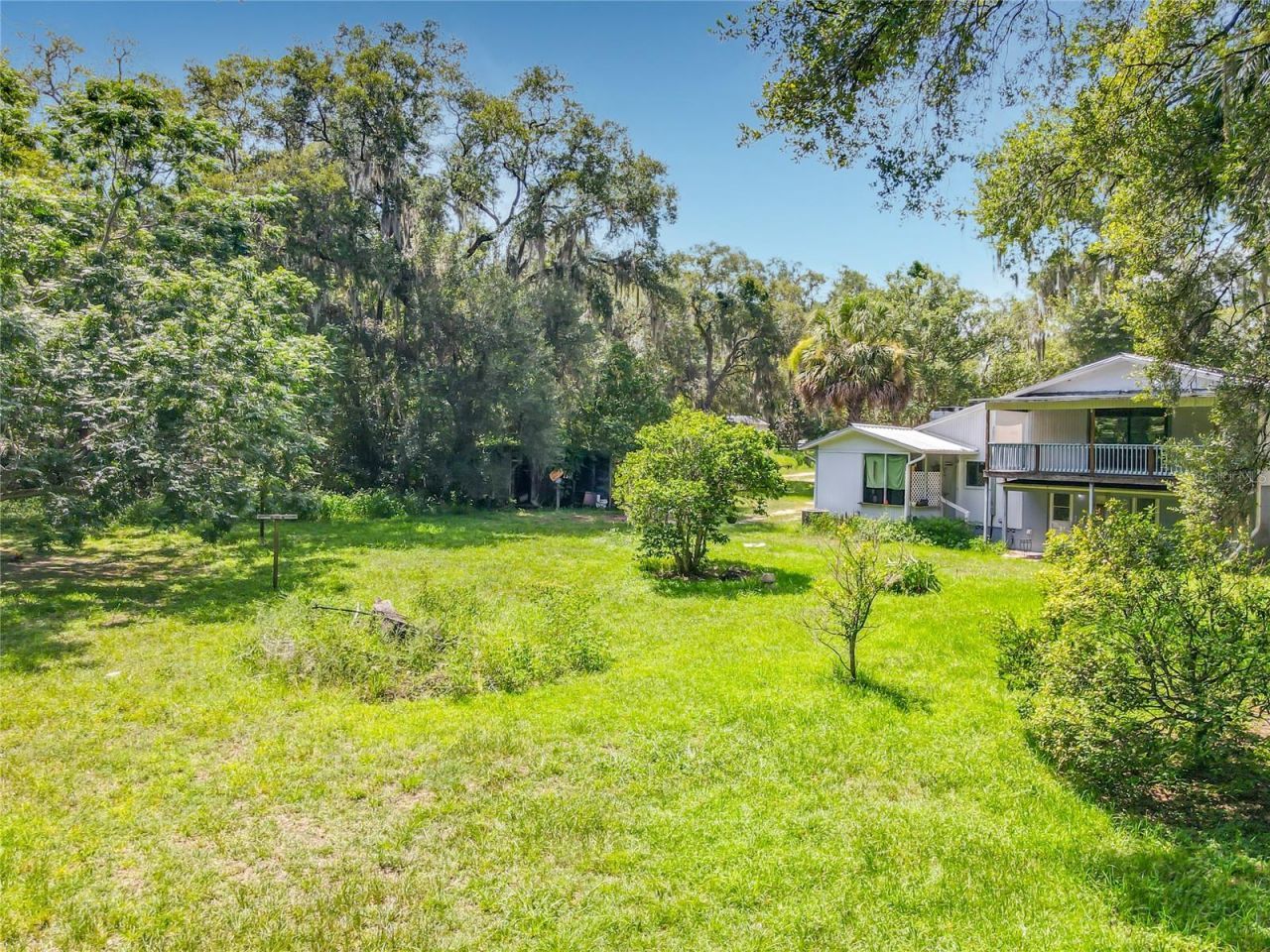 24930 Avenue C , Paisley, FL 32767 Photo