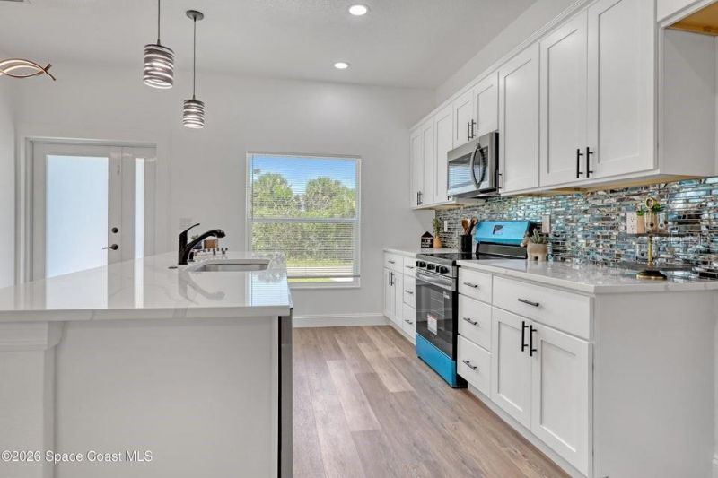 601 Yardley Street Sw, Palm Bay, FL 32908 Photo
