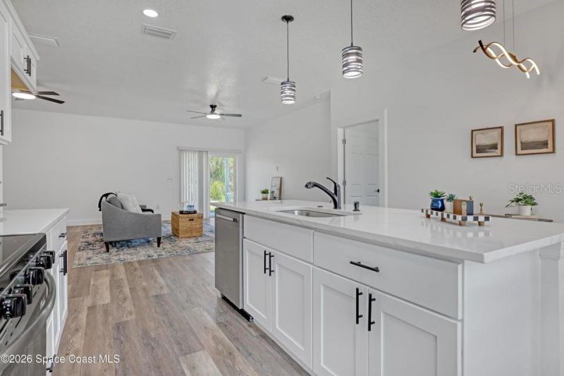 601 Yardley Street Sw, Palm Bay, FL 32908 Photo