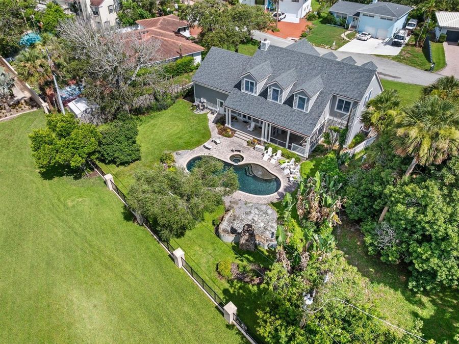 Property Image 40
