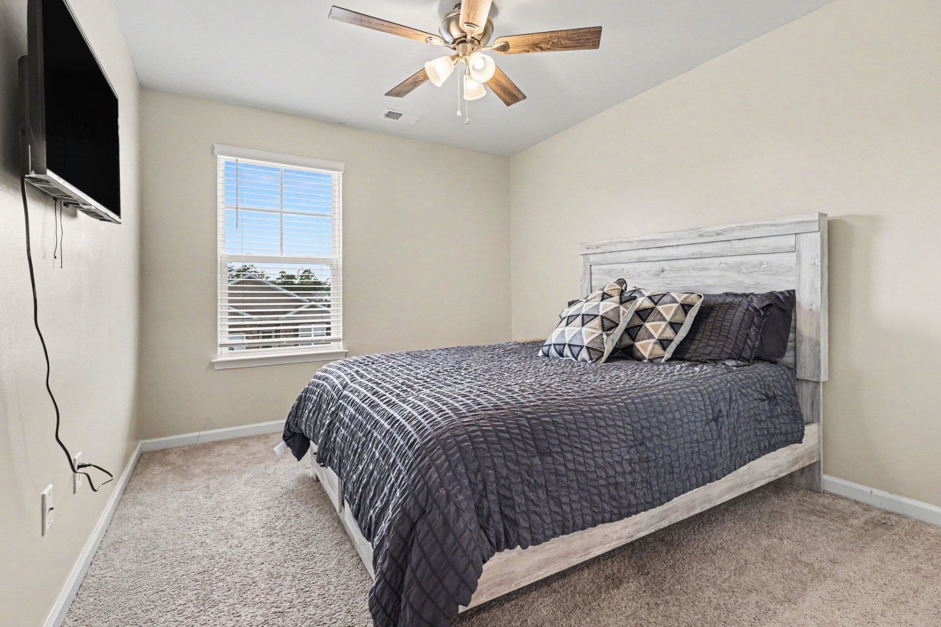 602 Black Pearl Way Photo 25