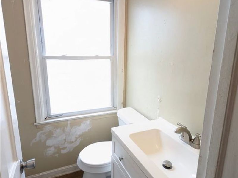 854 E 250 Street, Euclid, OH 44132 Photo 17