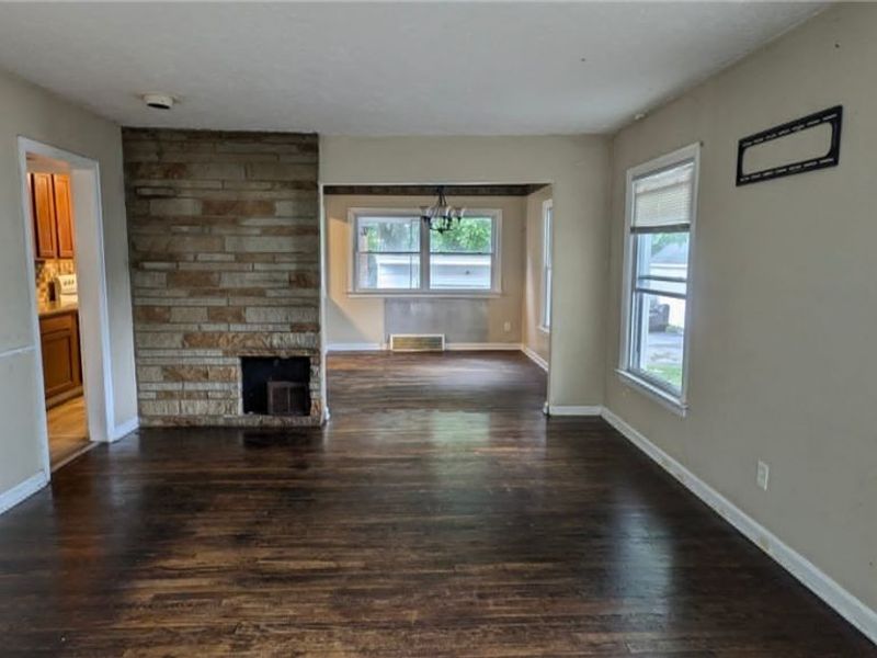 854 E 250 Street, Euclid, OH 44132 Photo 6