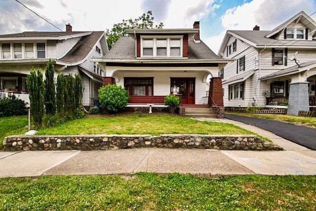 607 Broad Avenue Nw, Canton, OH 44708 Main Photo