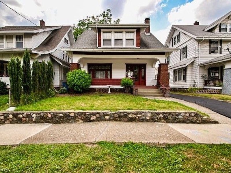 607 Broad Avenue NW, Canton, OH 44708 Photo 1