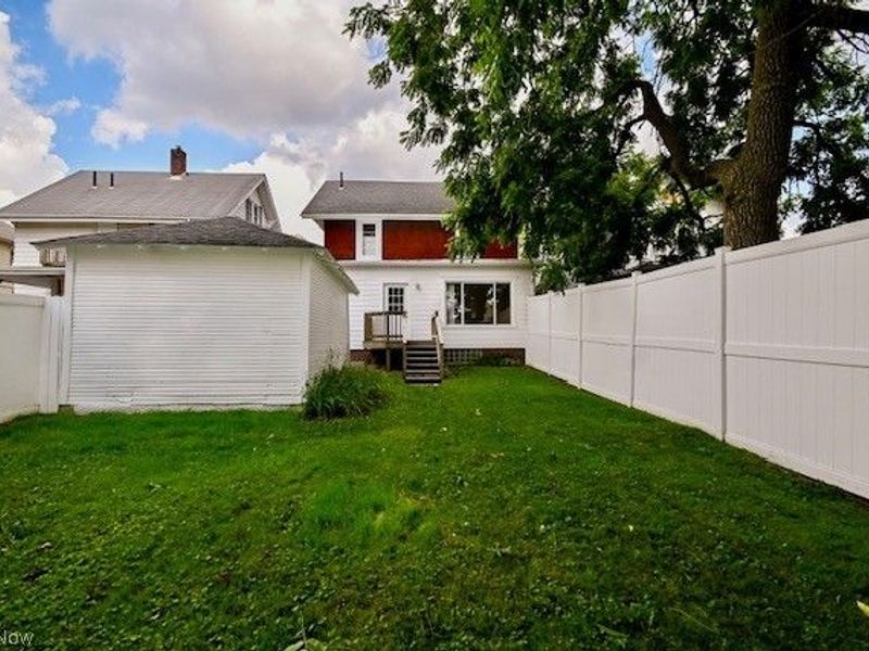 607 Broad Avenue NW, Canton, OH 44708 Photo 2