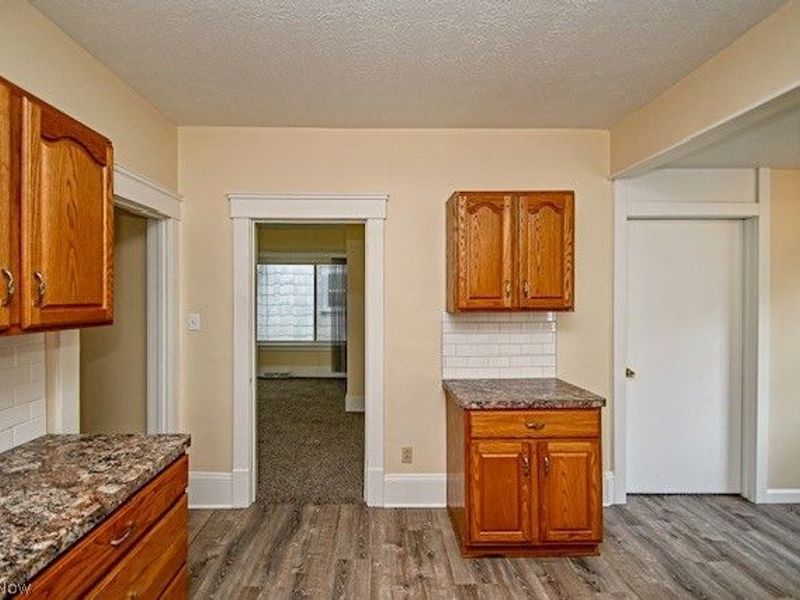 607 Broad Avenue NW, Canton, OH 44708 Photo 8