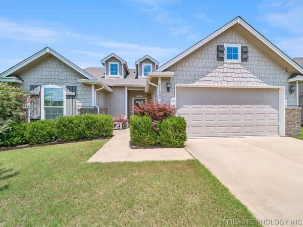 3500 W Charlotte Street , Broken Arrow, OK 74011