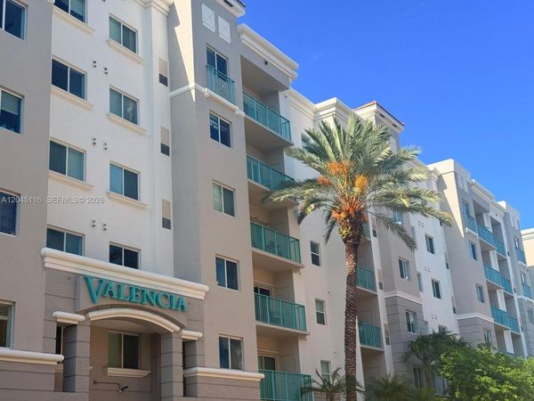 6001 SW 70th St, Unit 355, South Miami, FL 33143