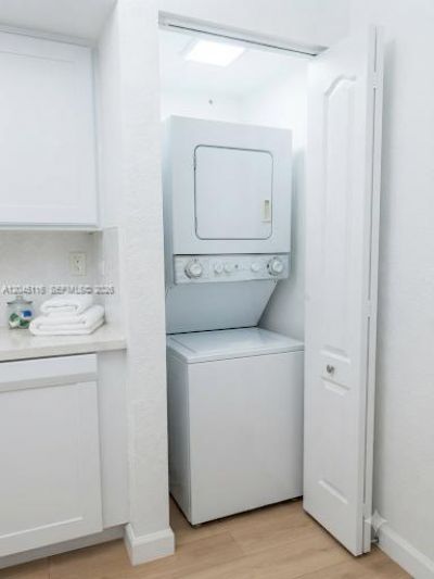 6001 SW 70th St, Unit 355, South Miami, FL 33143 Photo