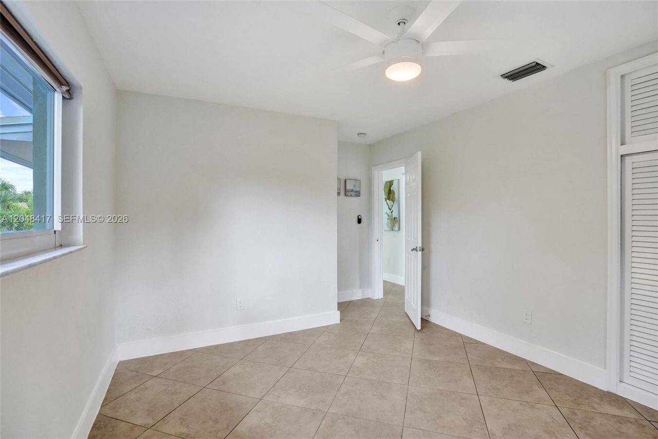 3033 NE 20th Ter , Unit 1-2, Fort Lauderdale, FL 33306 Photo