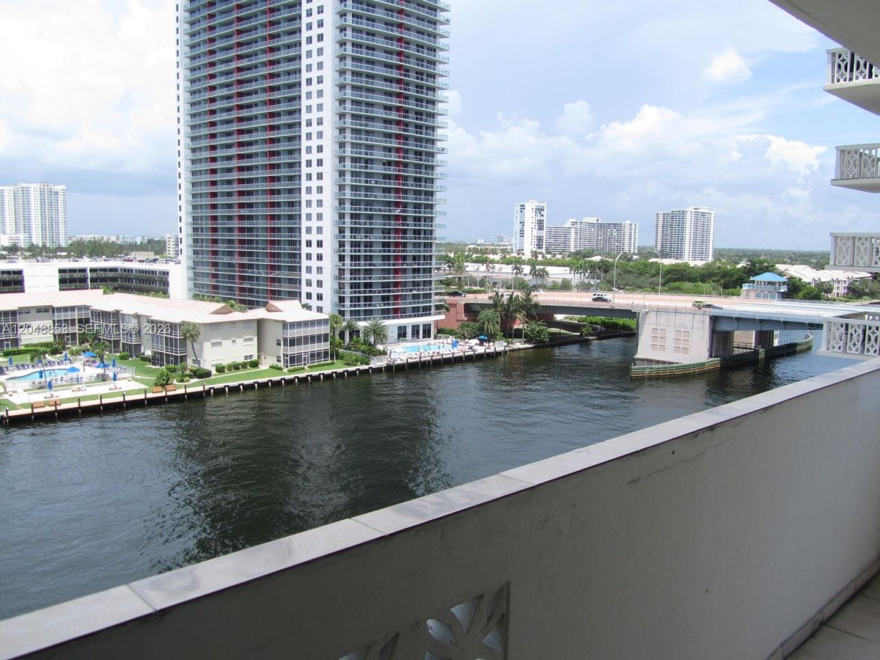 1833 S Ocean Dr , Unit 911, Hallandale Beach, FL 33009 Photo