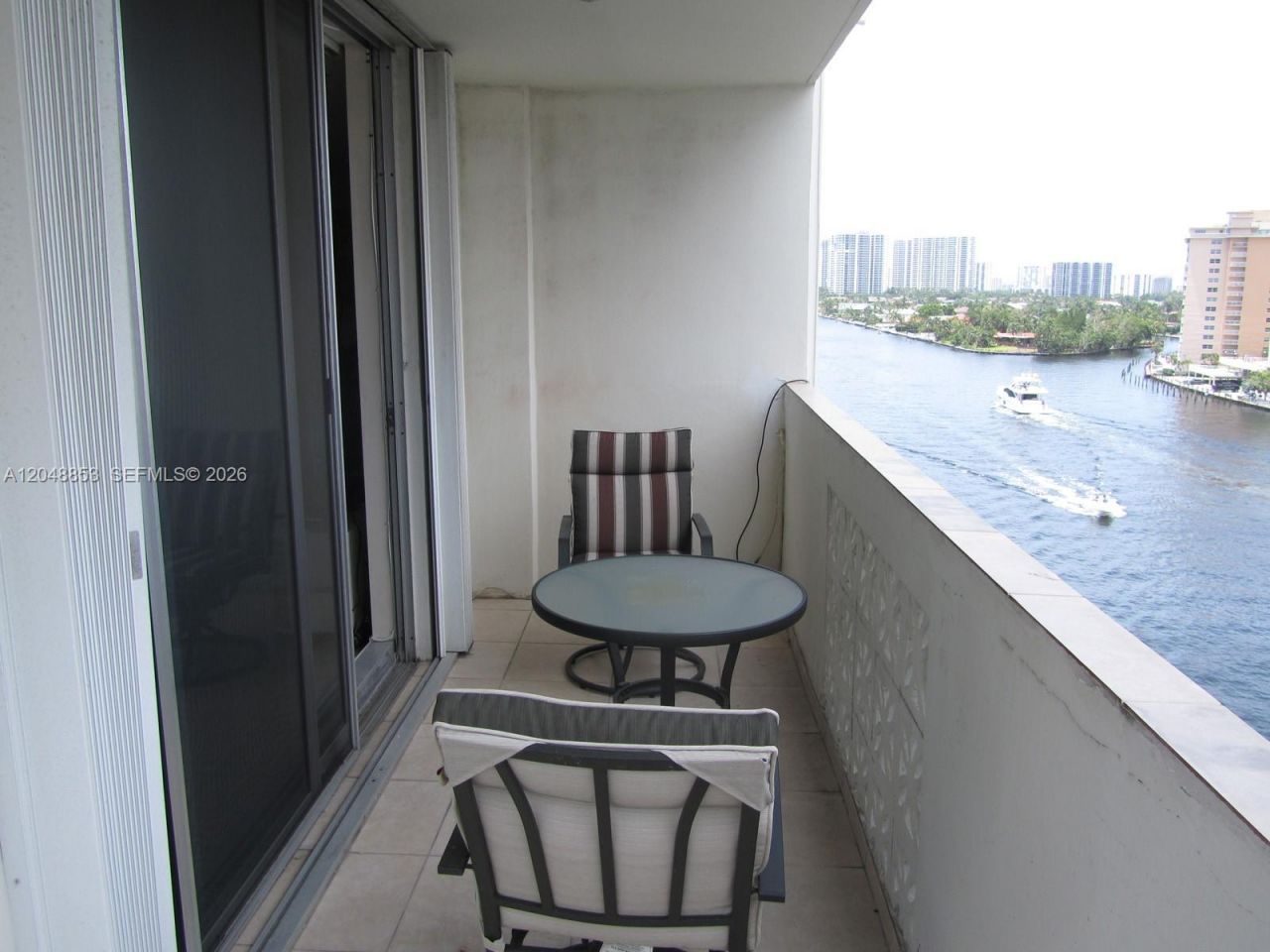 1833 S Ocean Dr , Unit 911, Hallandale Beach, FL 33009 Photo