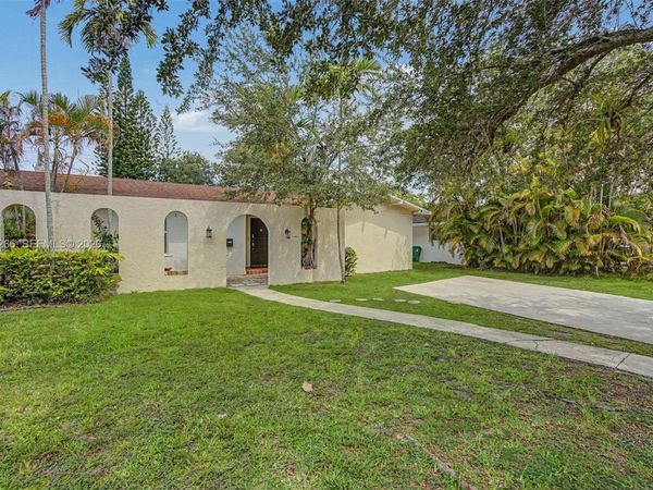 11860 SW 81st Rd , Unit 11860, Pinecrest, FL 33156