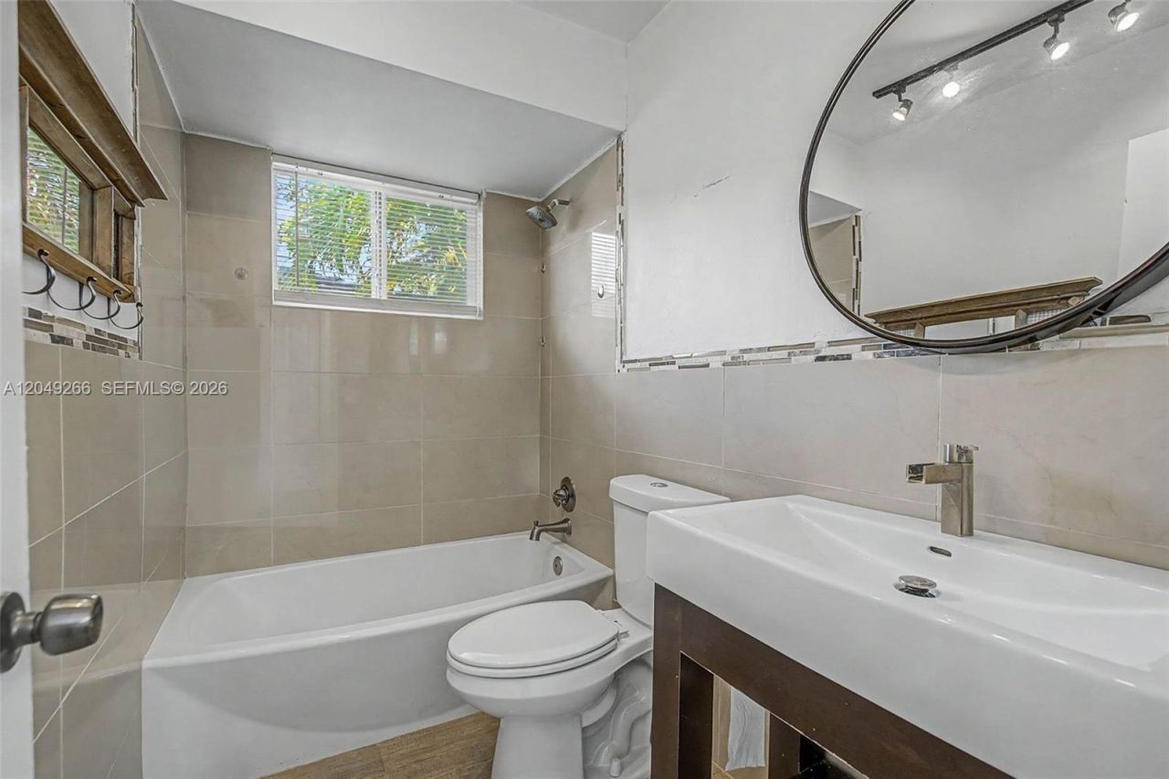 11860 SW 81st Rd , Unit 11860, Pinecrest, FL 33156 Photo