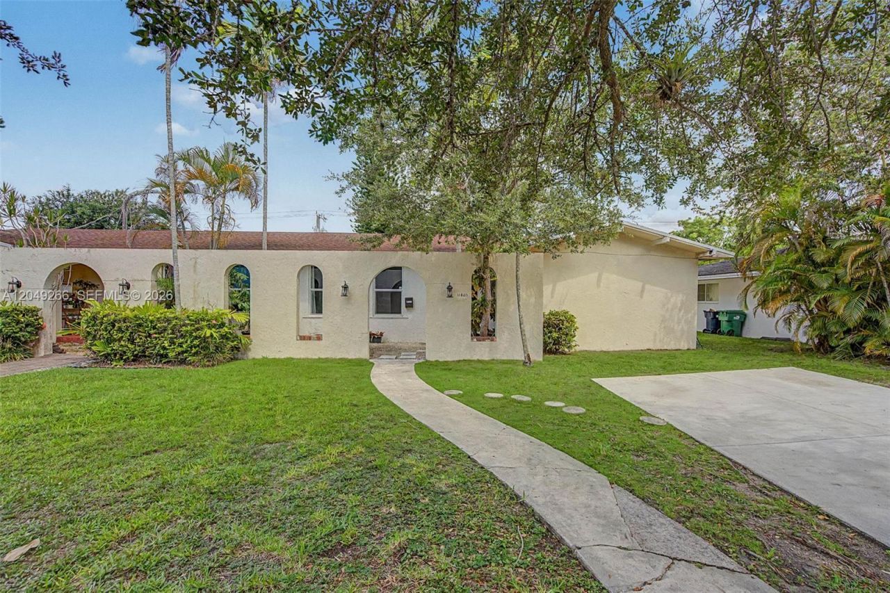 11860 SW 81st Rd , Unit 11860, Pinecrest, FL 33156 Photo