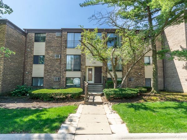 178 Dunteman Drive , Unit 302, Glendale Heights, IL 60139