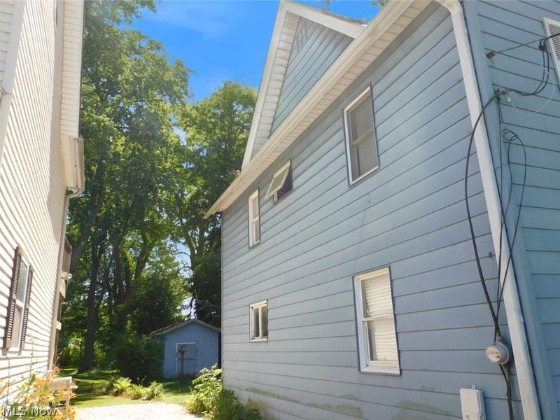 448 Harbor Street, Conneaut, OH 44030 Photo 5