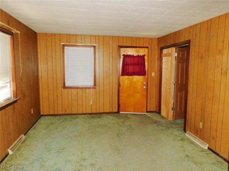 448 Harbor Street, Conneaut, OH 44030 Photo 8